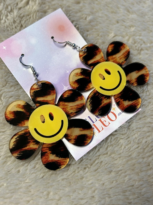 Tiger Smiley Flower Earrings
